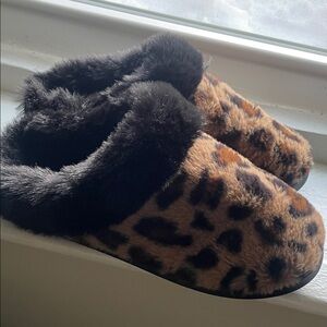 Leopard Slippers